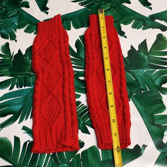 Red Hand and Arm Warmers - Picture 5 of 5